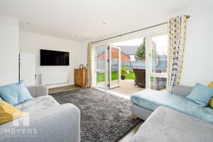 Photo 15- click for photo gallery